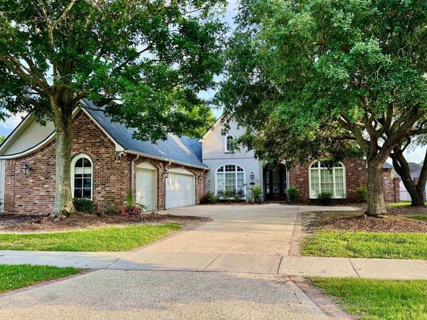 37237 Lakeshore Ave, Prairieville, LA 70769