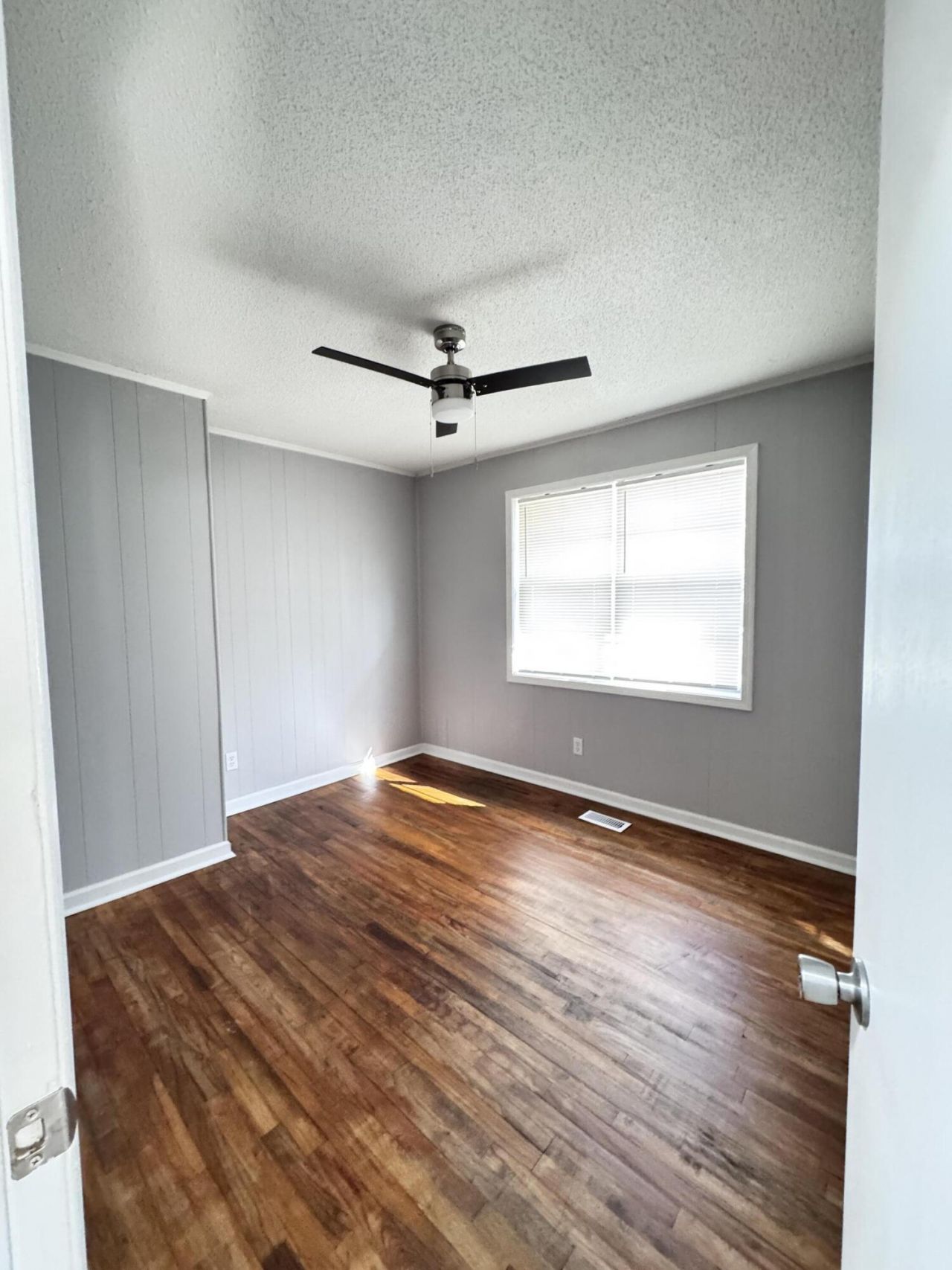 348 Cleveland Street Photo 14
