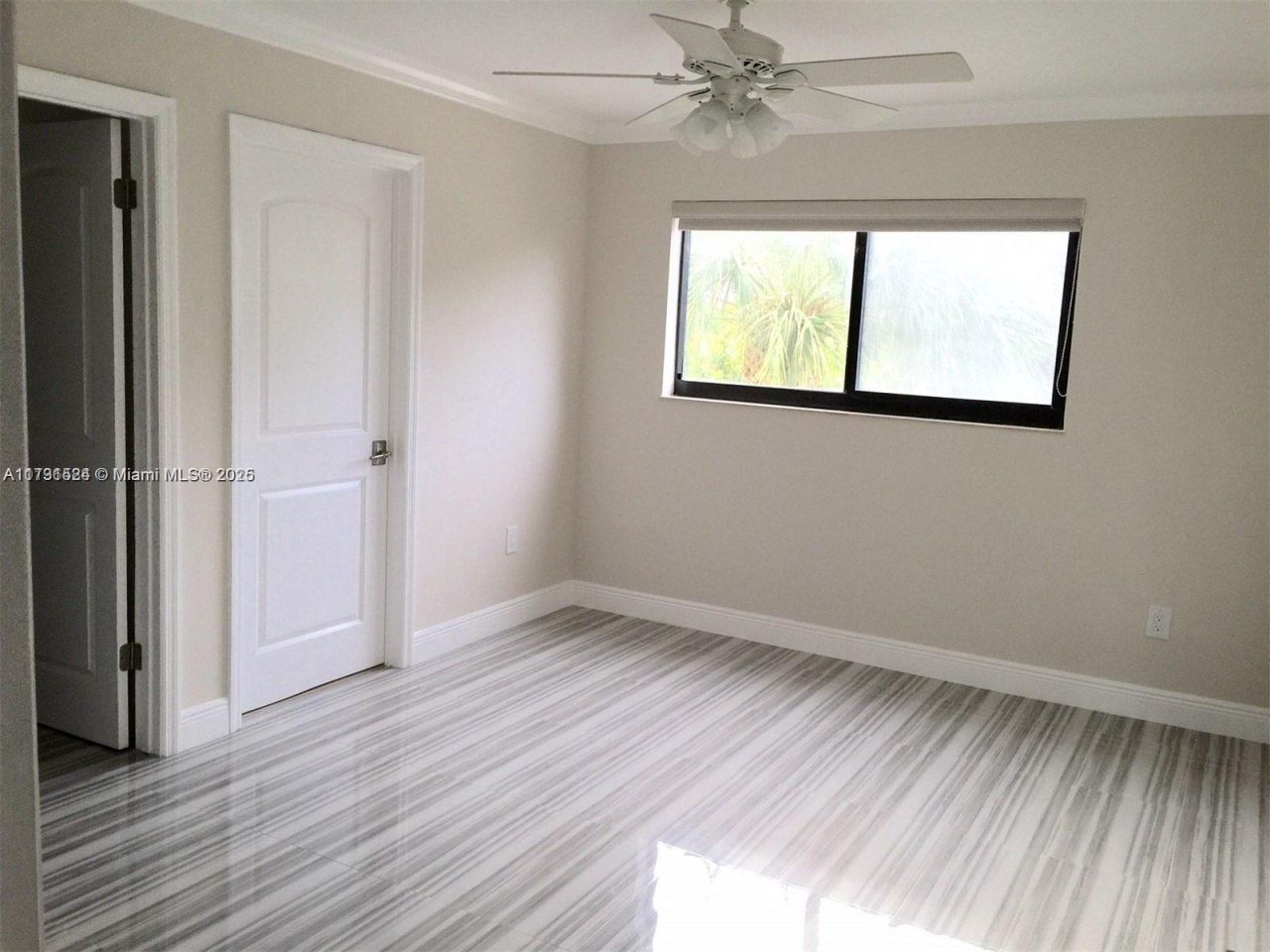 17878 N Bay Rd, Unit 201, Sunny Isles Beach, FL 33160 Photo