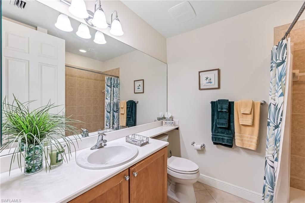 27001 Serrano Way, Unit 201, Bonita Springs, FL 34135 Photo