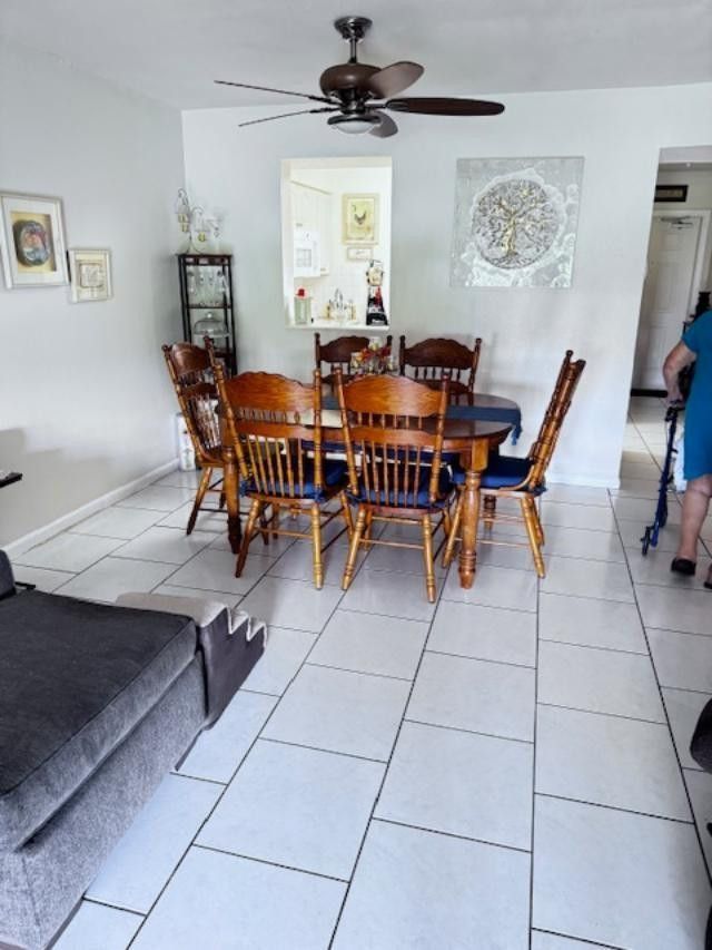 7320 Lake Circle Drive, Unit 407, Margate, FL 33063 Photo