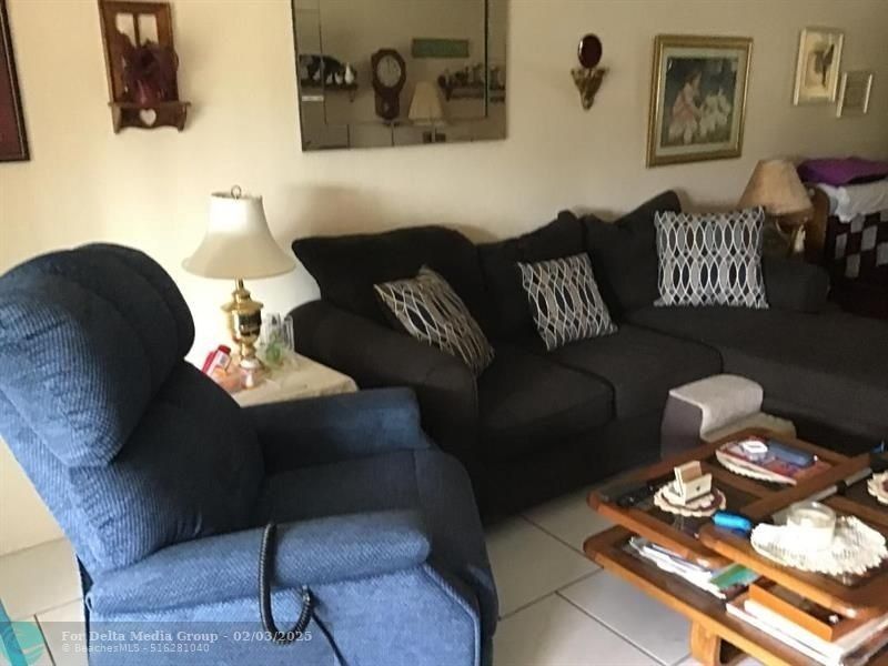 7320 Lake Circle Dr, Unit 407, Margate, FL 33063 Photo