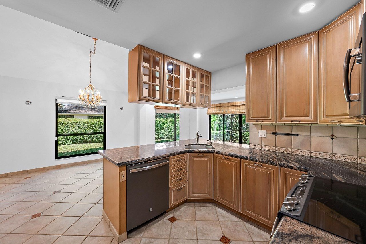 11463 Riverwood Place, North Palm Beach, FL 33408 Photo