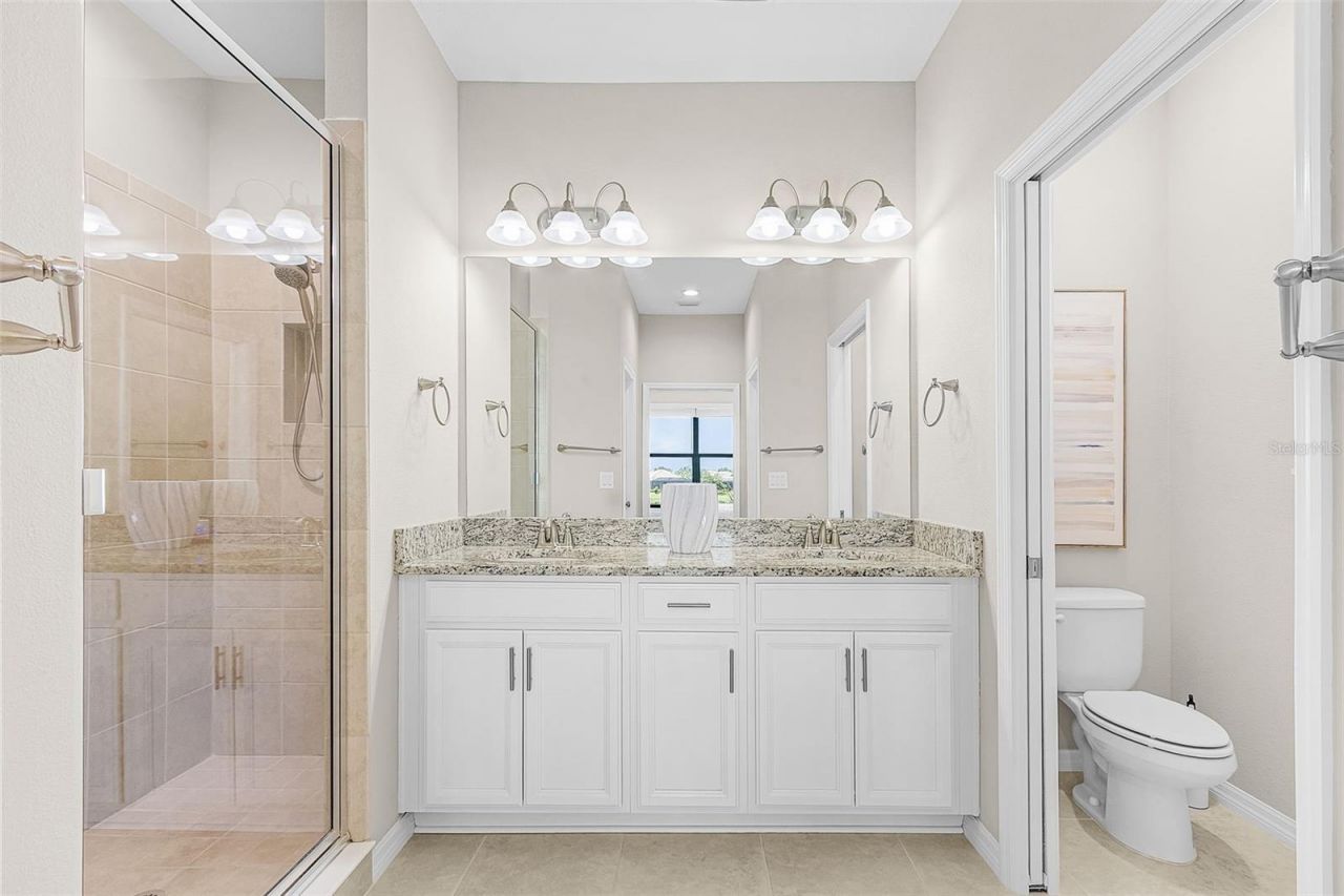 13725 Messina Loop, Unit 201, Bradenton, FL 34211 Photo