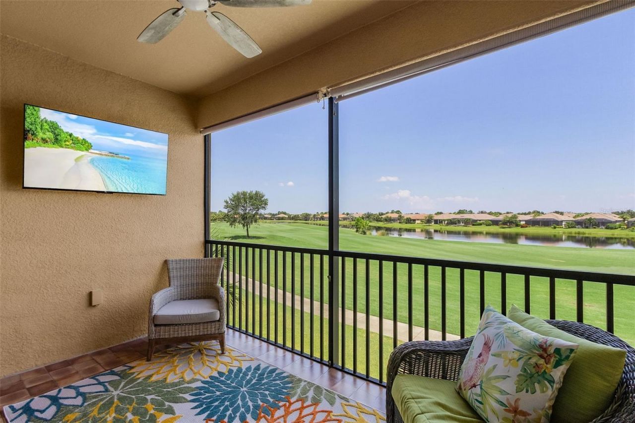 13725 Messina Loop, Unit 201, Bradenton, FL 34211 Photo