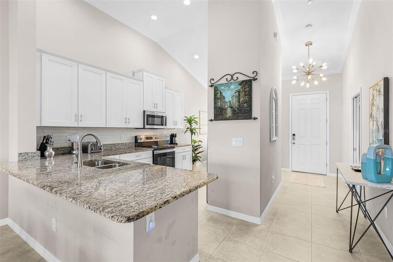 13725 Messina Loop, Unit 201, Bradenton, FL 34211 Photo