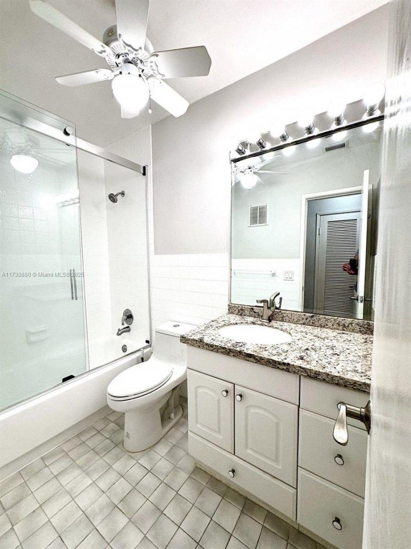 1535 SE 15th St, Unit 304, Fort Lauderdale, FL 33316 Photo