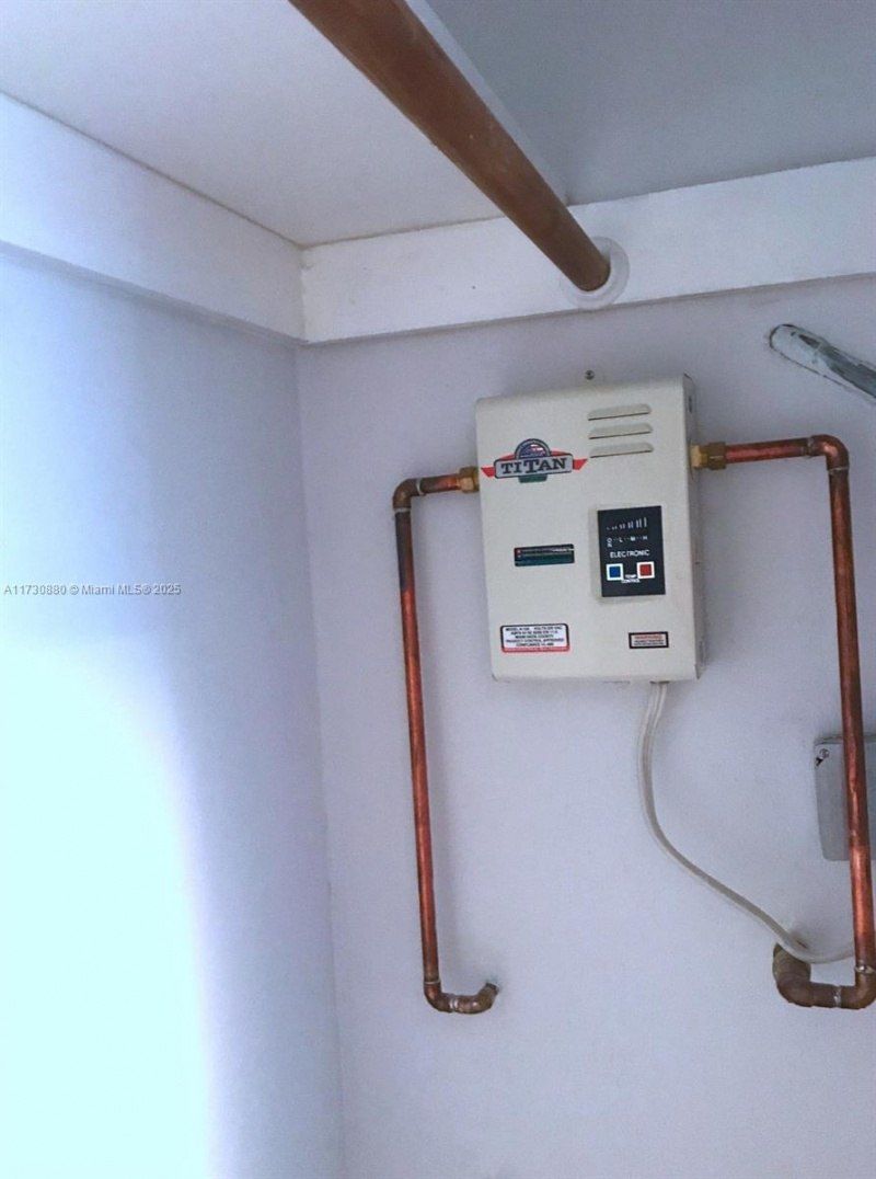 1535 SE 15th St, Unit 304, Fort Lauderdale, FL 33316 Photo