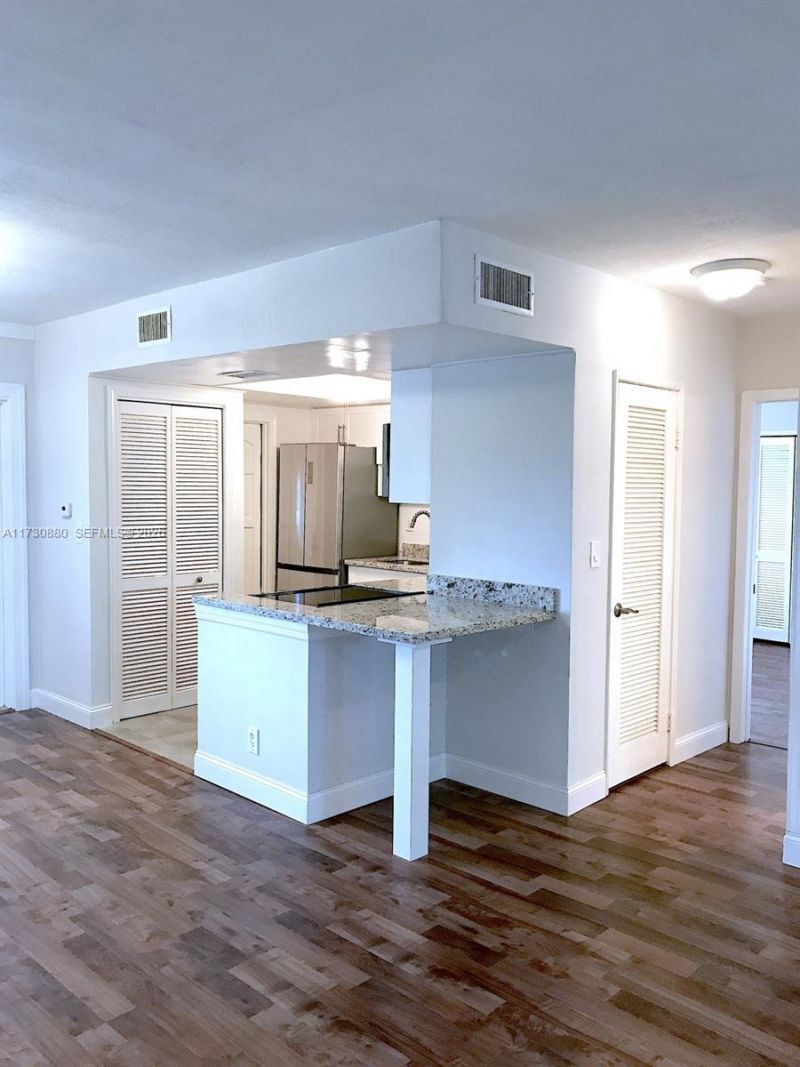 1535 SE 15th St, Unit 304, Fort Lauderdale, FL 33316 Photo