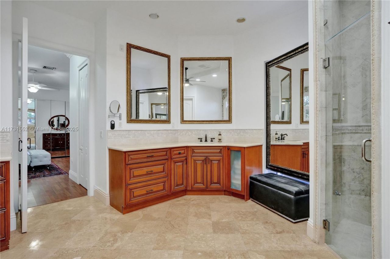 15210 SW 74th Ct, Palmetto Bay, FL 33157 Photo