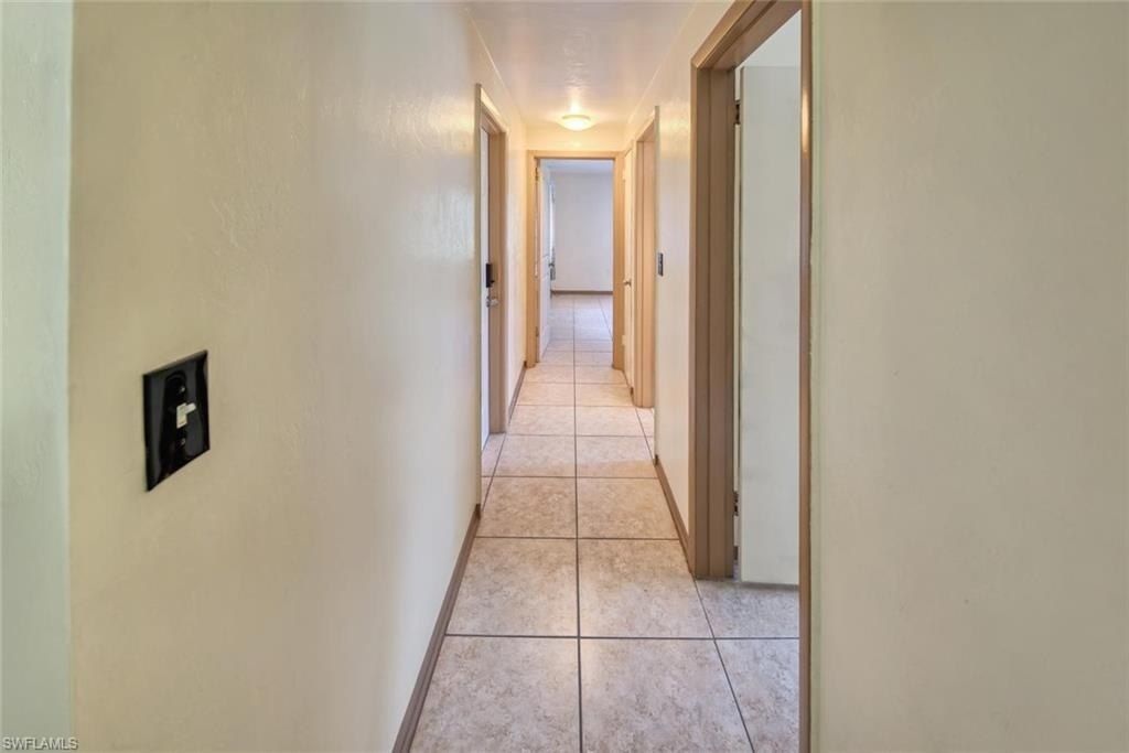29 Caribbean Rd, Naples, FL 34108 Photo
