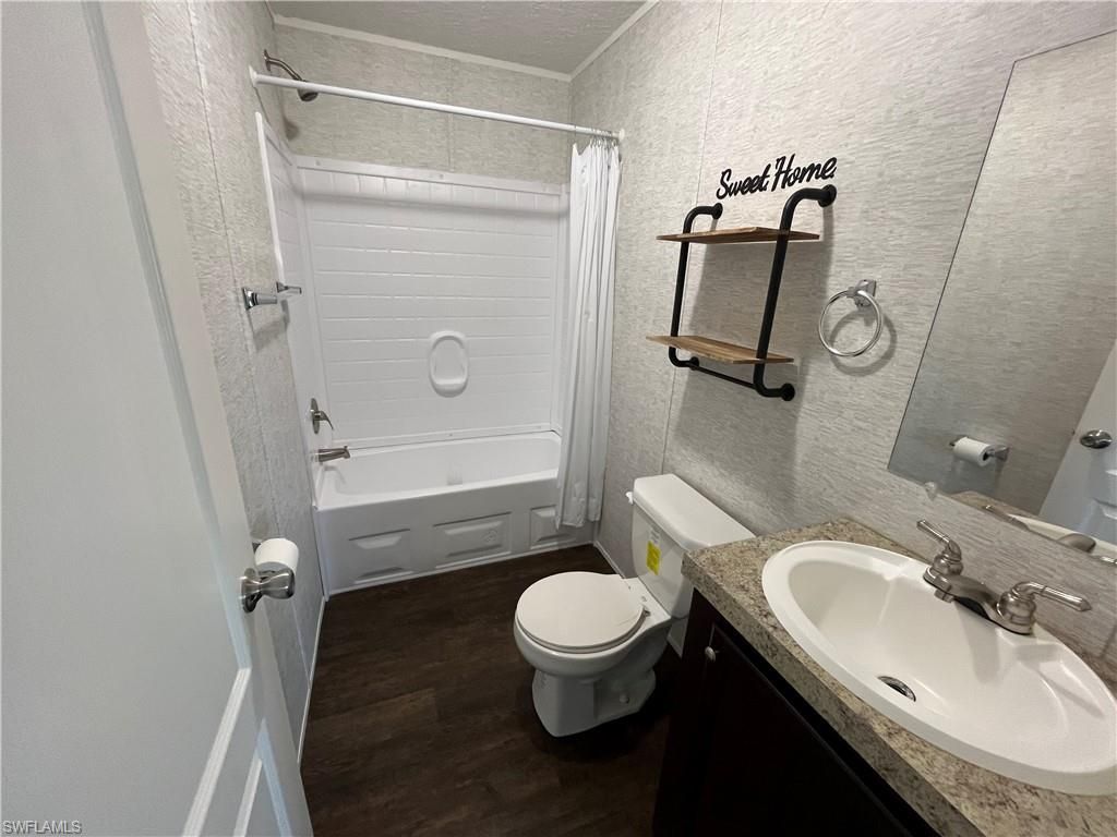 5109 Flamingo Dr, Saint James City, FL 33956 Photo