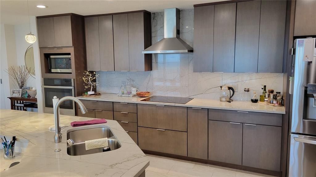 750 Tamiami Trail, Unit 1611, Sarasota, FL 34236 Photo