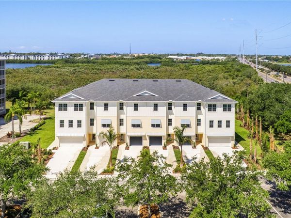 7318 MARATHON DRIVE, SEMINOLE, FL 33777