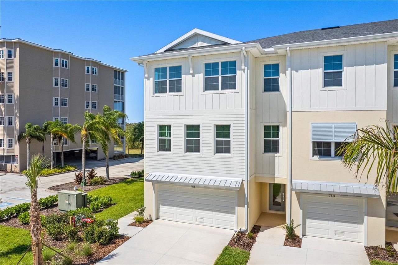 7318 Marathon Drive, Seminole, FL 33777 Photo