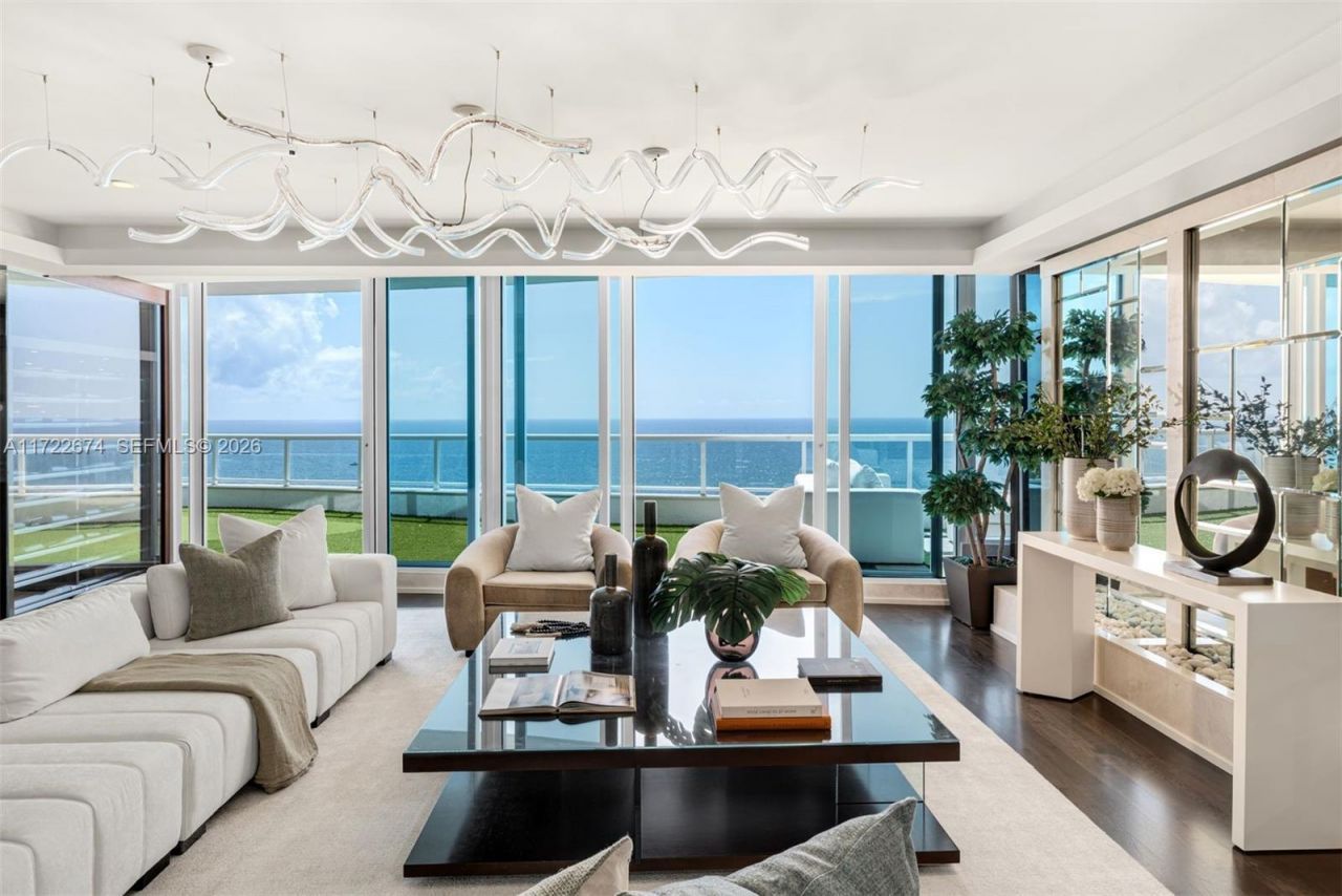 1 N Fort Lauderdale Beach Blvd, Unit 2102, Fort Lauderdale, FL 33304 Photo