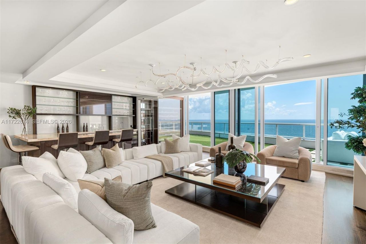 1 N Fort Lauderdale Beach Blvd, Unit 2102, Fort Lauderdale, FL 33304 Photo