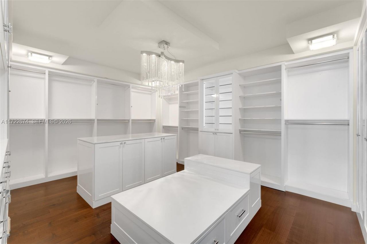 1 N Fort Lauderdale Beach Blvd, Unit 2102, Fort Lauderdale, FL 33304 Photo