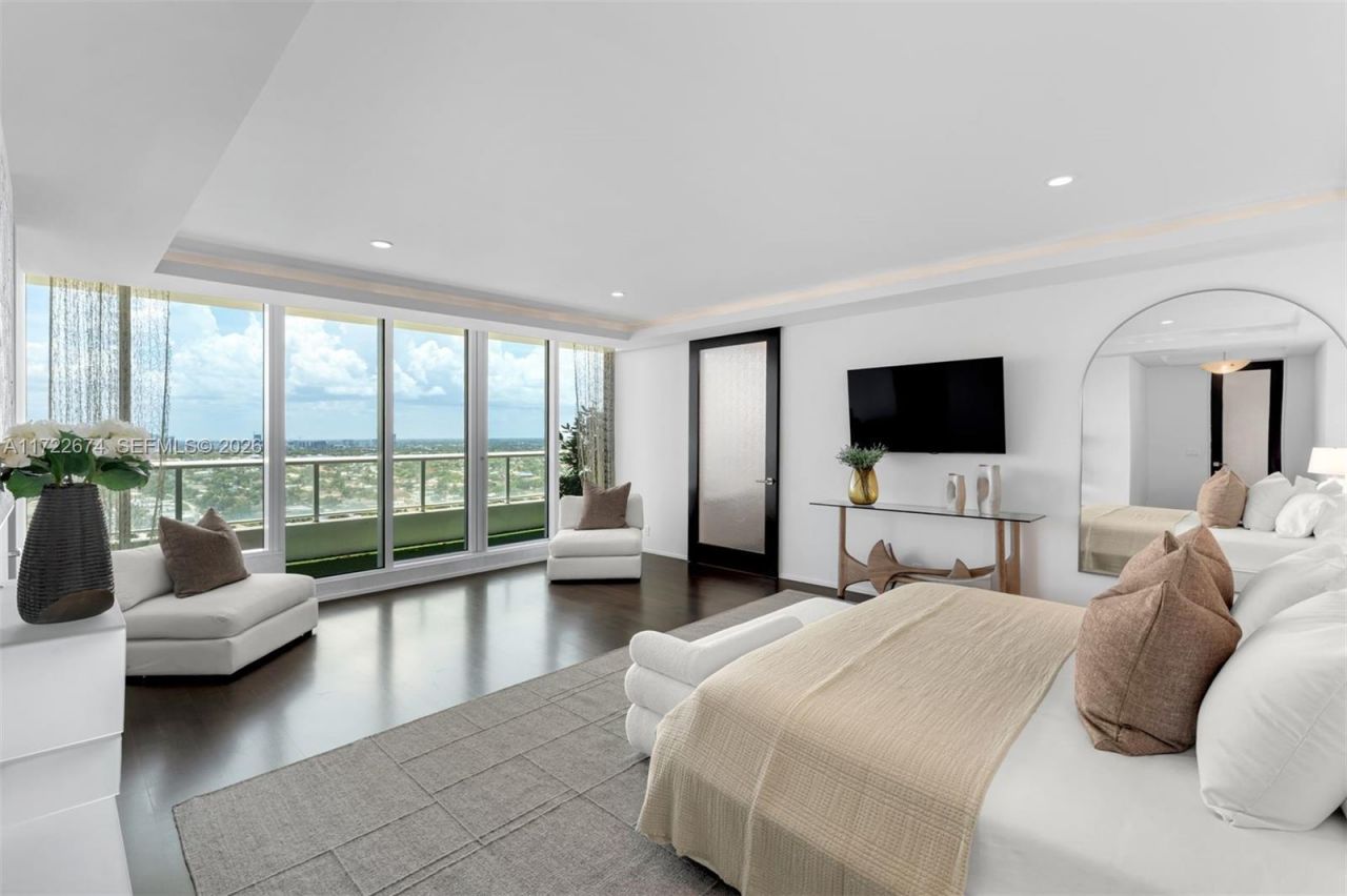 1 N Fort Lauderdale Beach Blvd, Unit 2102, Fort Lauderdale, FL 33304 Photo