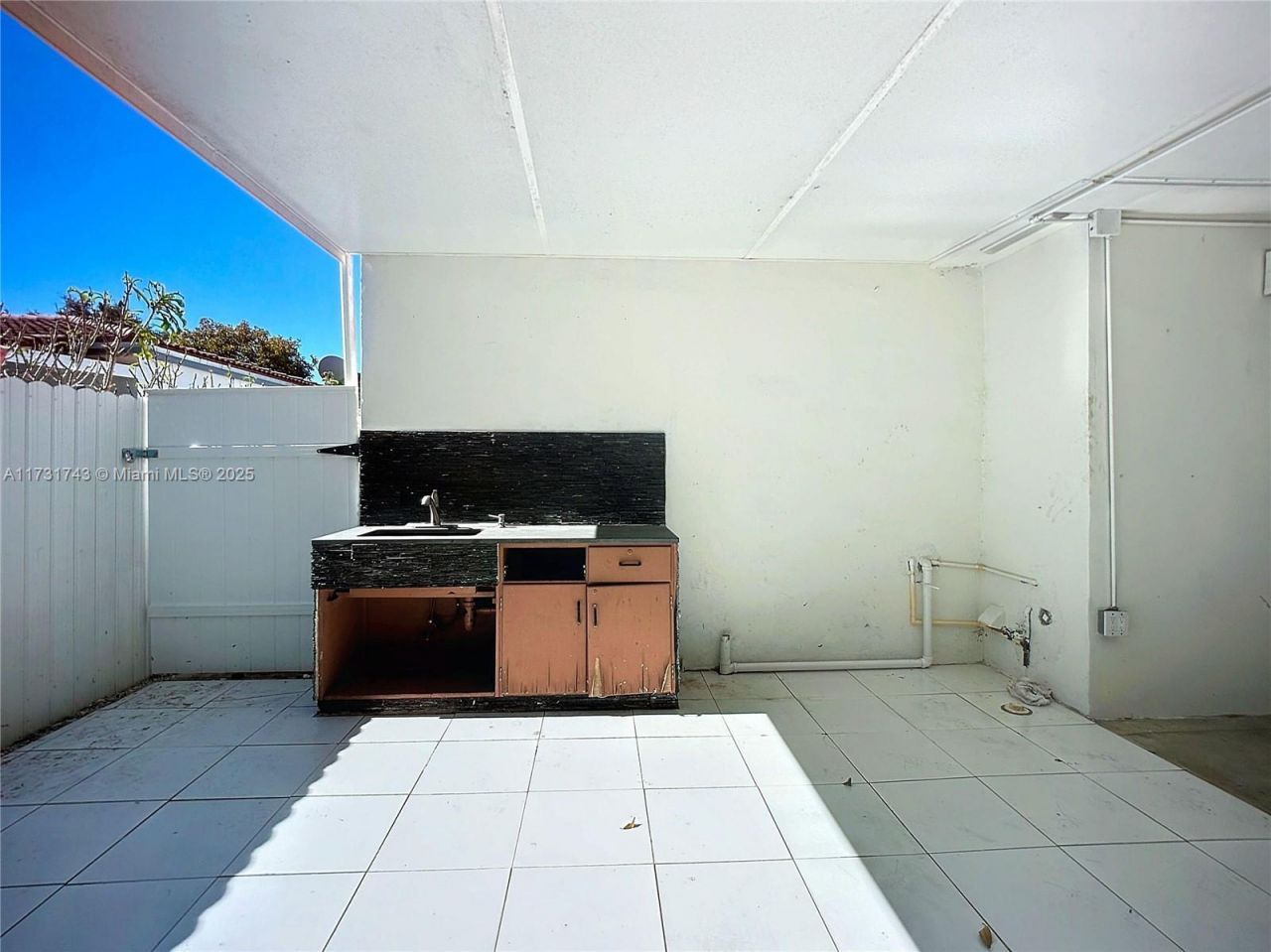 35 SW 63rd Ct, Miami, FL 33144 Photo