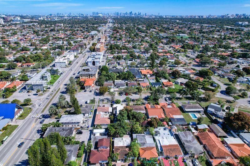 35 SW 63rd Ct, Miami, FL 33144 Photo