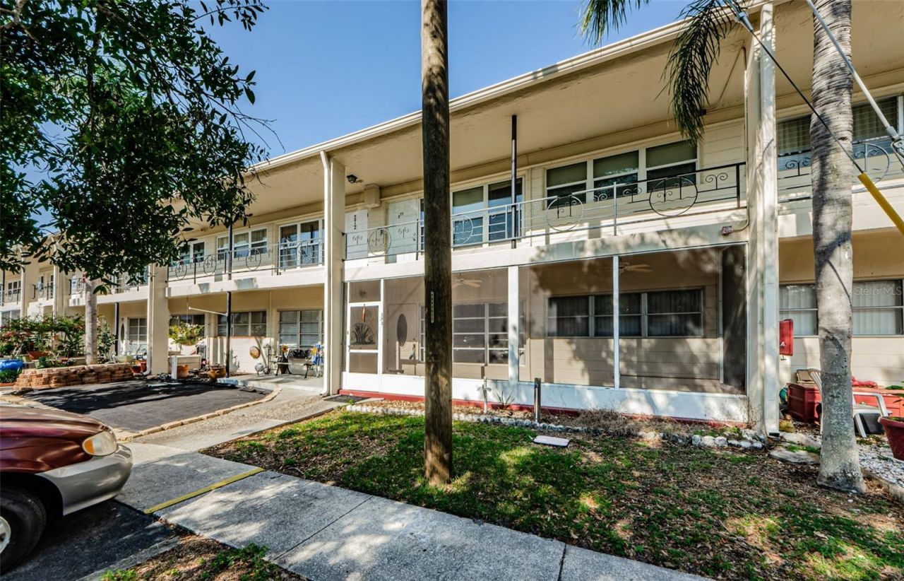 4154 57th Street N, Unit 173, Kenneth City, FL 33709 Main Photo