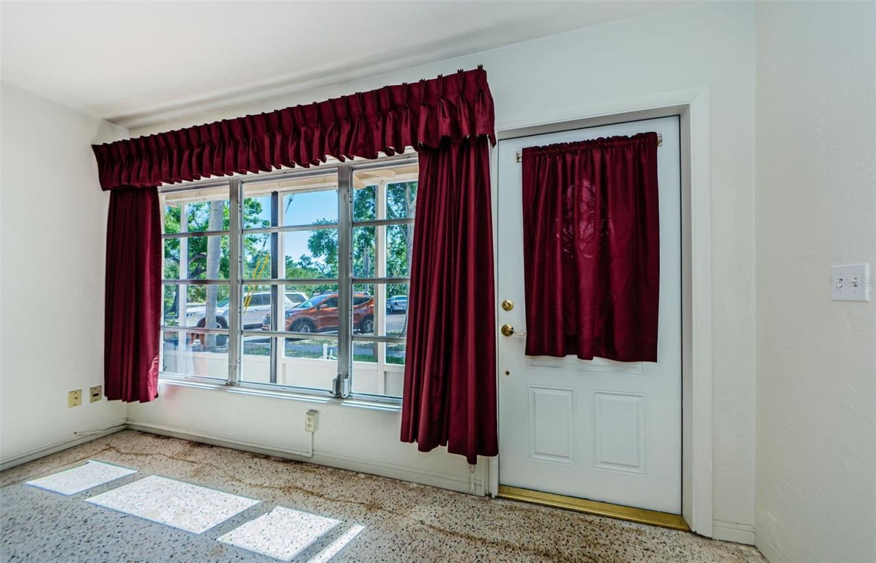 4154 57th Street N, Unit 173, Kenneth City, FL 33709 Photo