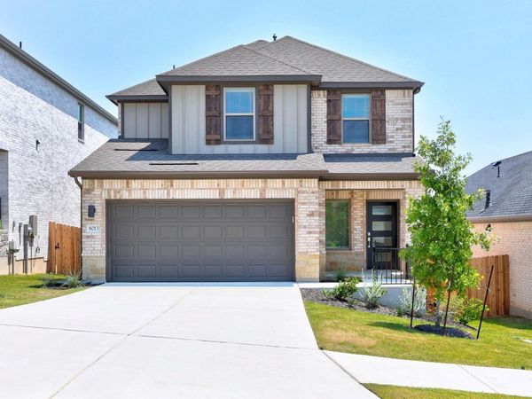 8013 Shining Flor RUN, Lago Vista, TX 78645