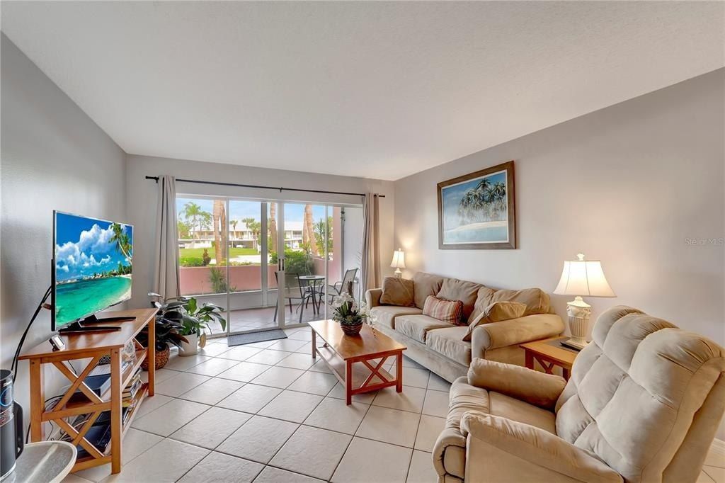 436 Cerromar Lane, Unit 379, Venice, FL 34293 Photo