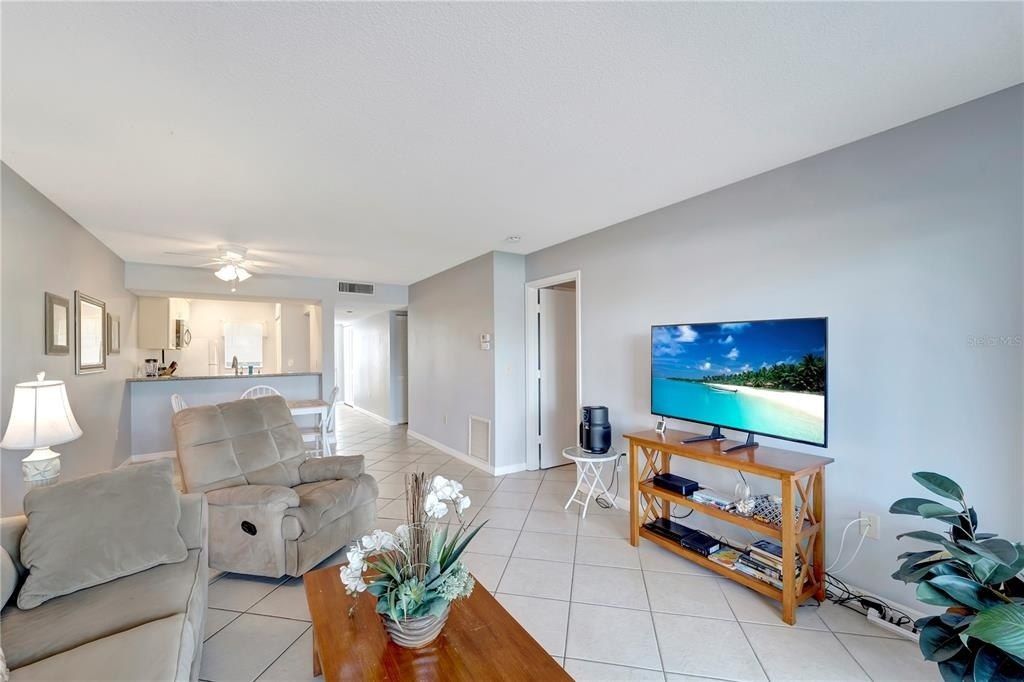 436 Cerromar Lane, Unit 379, Venice, FL 34293 Photo