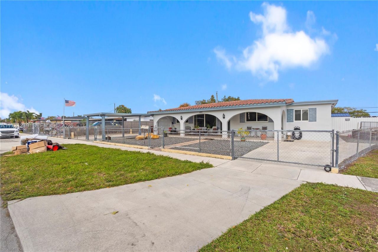 451 W 39th St, Hialeah, FL 33012 Photo