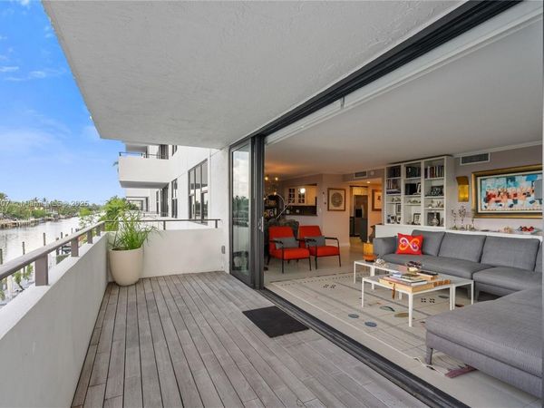 9660 W Bay Harbor Dr, Unit 3B, Bay Harbor Islands, FL 33154