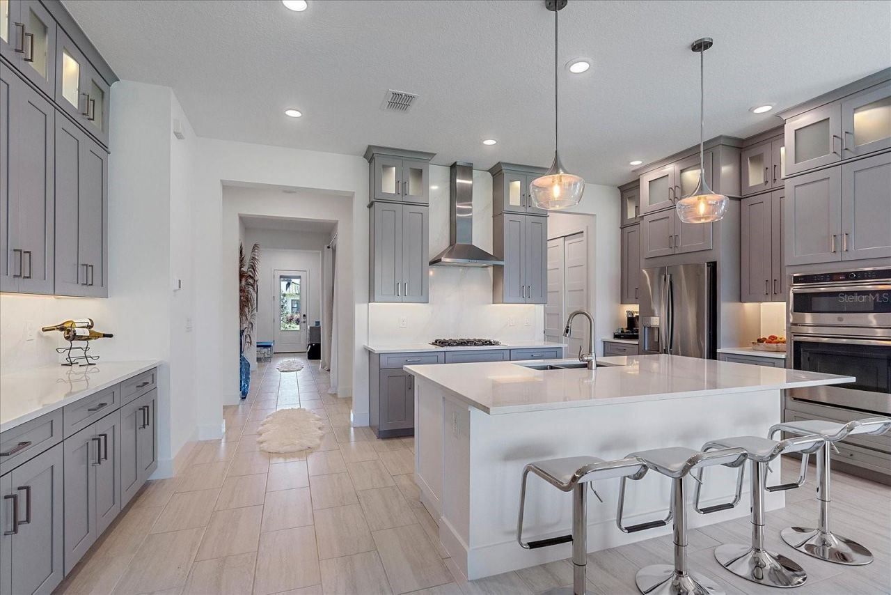 2114 5th Street E, Palmetto, FL 34221 Photo