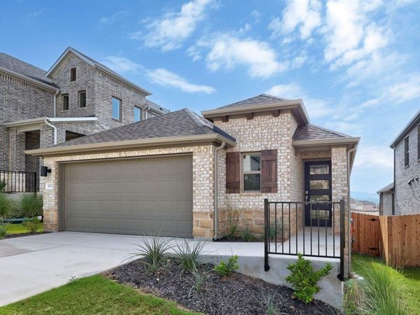 8007 Shining Flor LN, Lago Vista, TX 78645