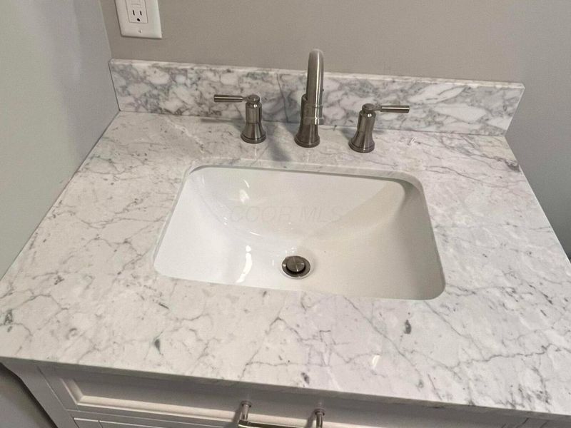 1060-1062 Linwood Avenue, Columbus, OH 43206 Photo 12