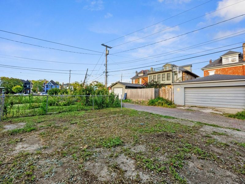 100 N 22nd Street, Columbus, OH 43203 Photo 27