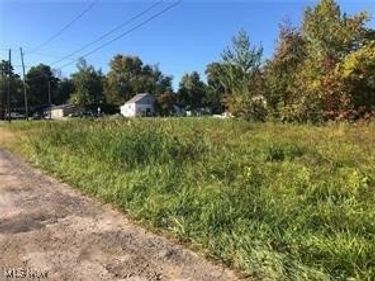 V/L N Ridge Road E, Lorain, OH 44055