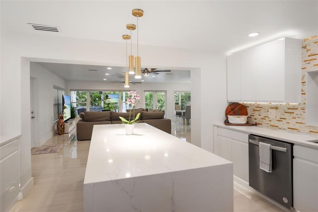 16015 Redington Drive, Redington Beach, FL 33708 Photo