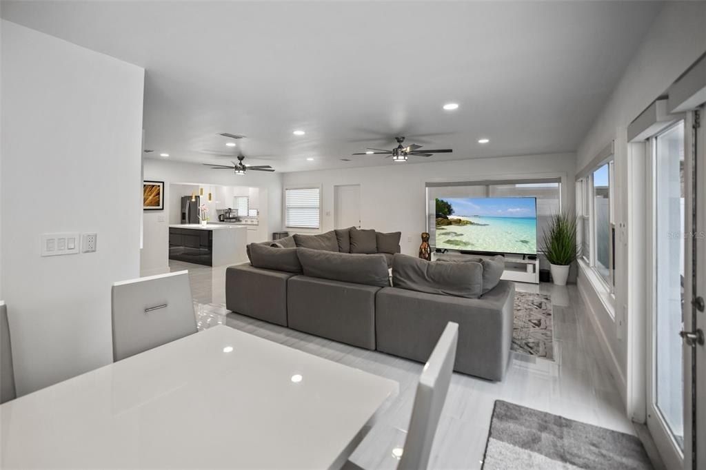 16015 Redington Drive, Redington Beach, FL 33708 Photo