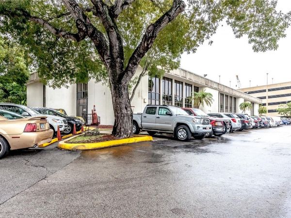 Unit Suite 101, Miami, FL 33176