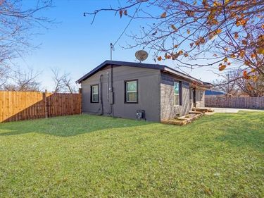 112 N Masters Drive, Dallas, TX 75217