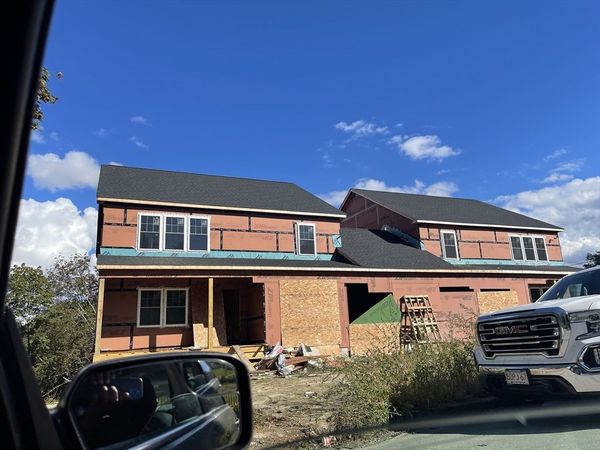 29 Steele St, Worcester, MA 01607