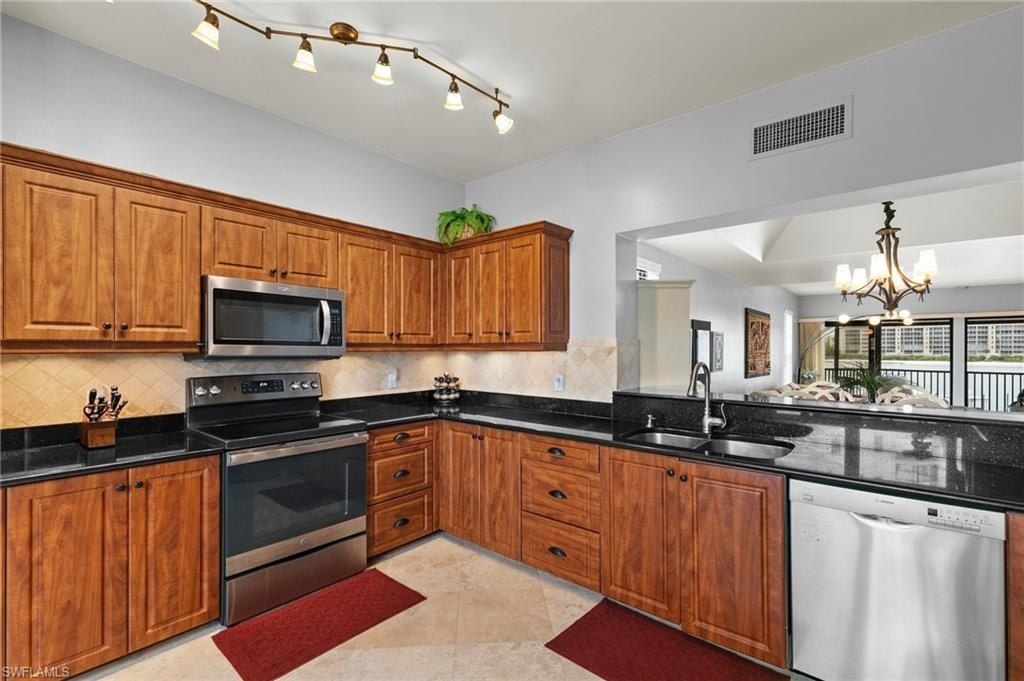 502 La Peninsula Blvd, Unit 502, Naples, FL 34113 Photo