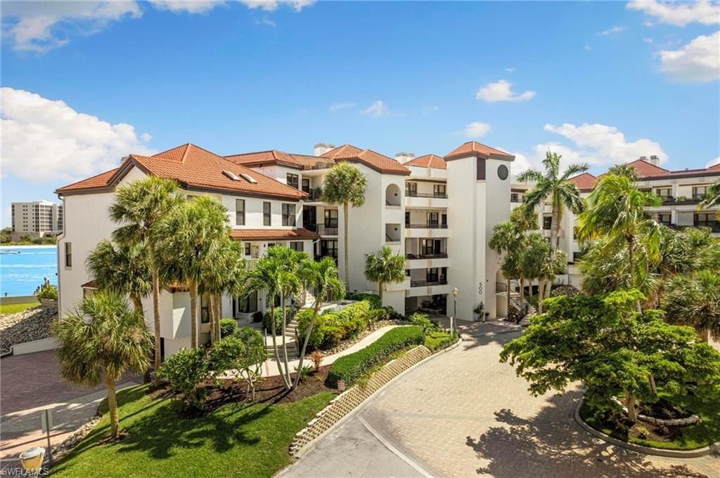 502 La Peninsula Blvd, Unit 502, Naples, FL 34113 Photo