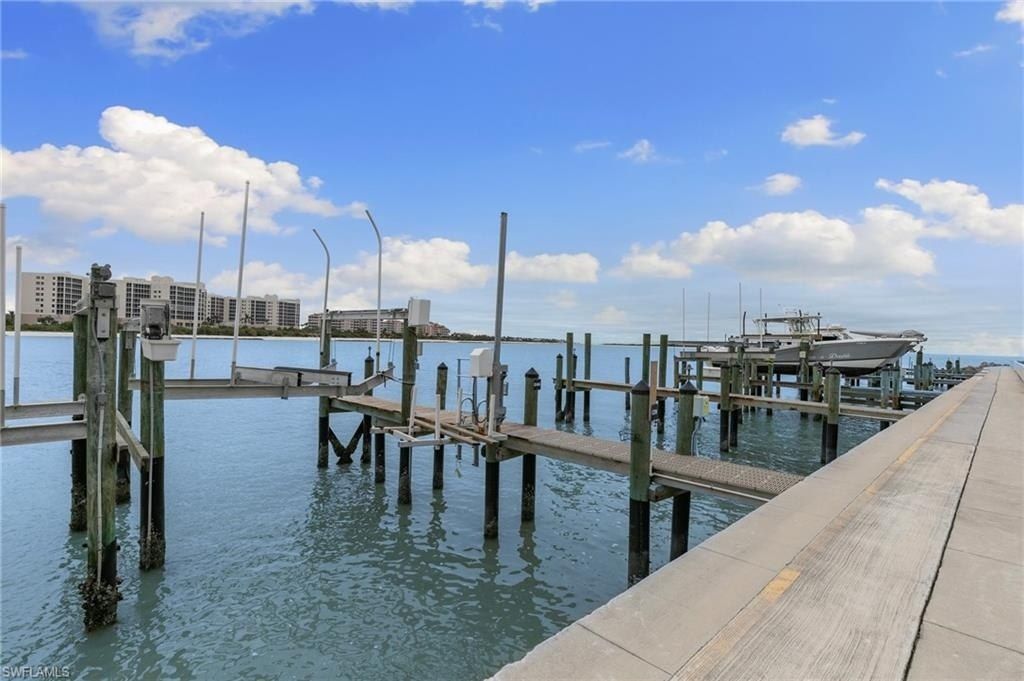 502 La Peninsula Blvd, Unit 502, Naples, FL 34113 Photo