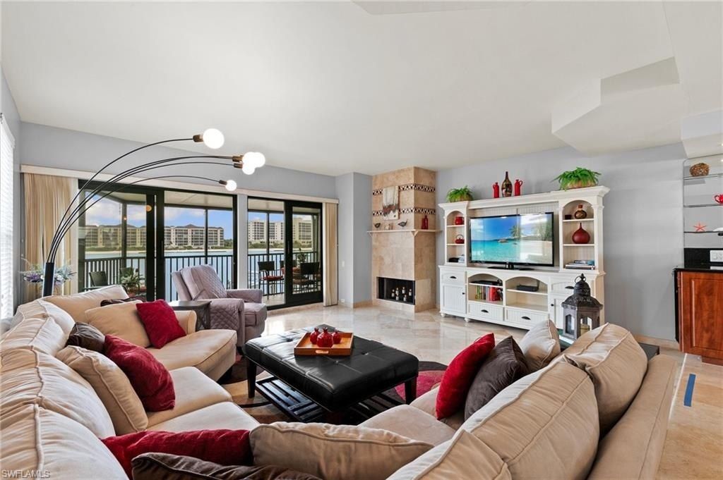 502 La Peninsula Blvd, Unit 502, Naples, FL 34113 Photo