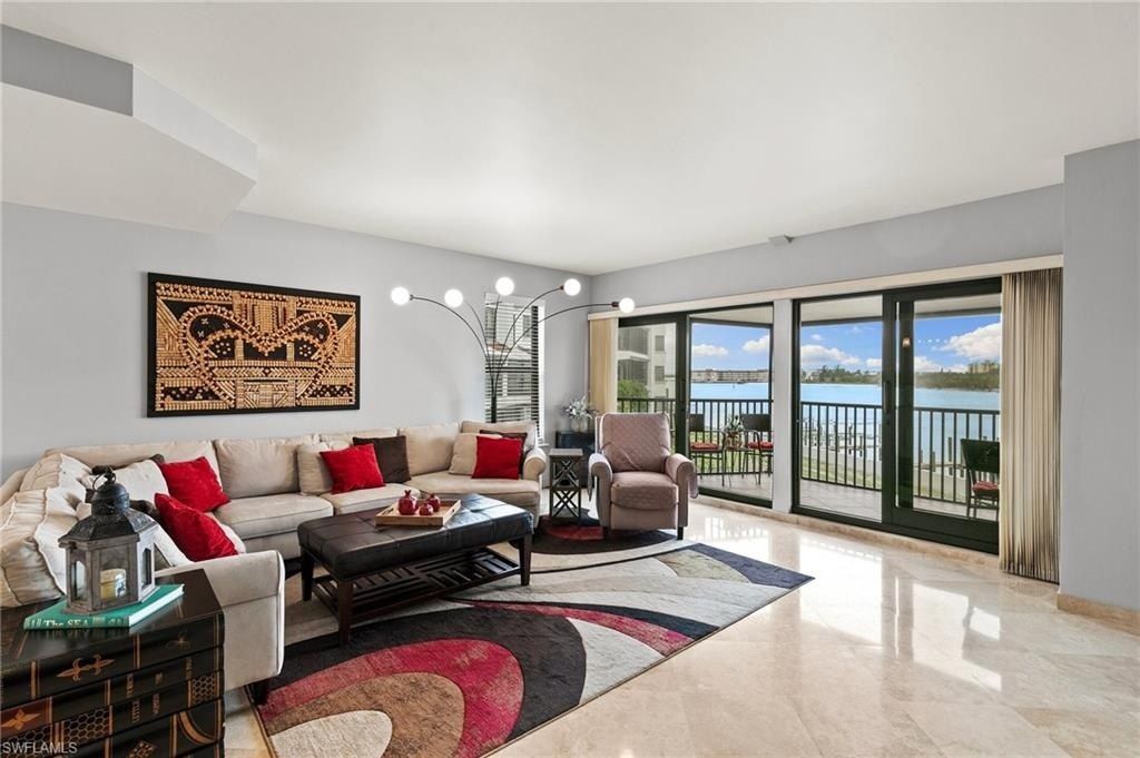 502 La Peninsula Blvd, Unit 502, Naples, FL 34113 Photo
