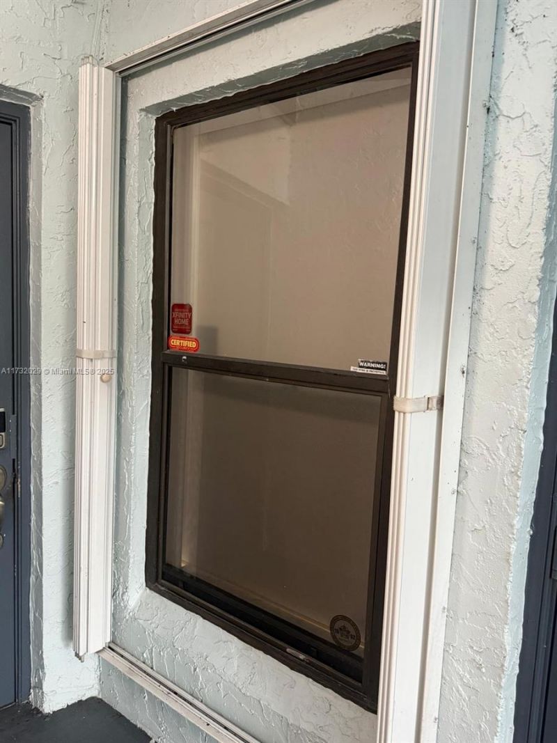 8204 NW 100th Ln, Tamarac, FL 33321 Photo