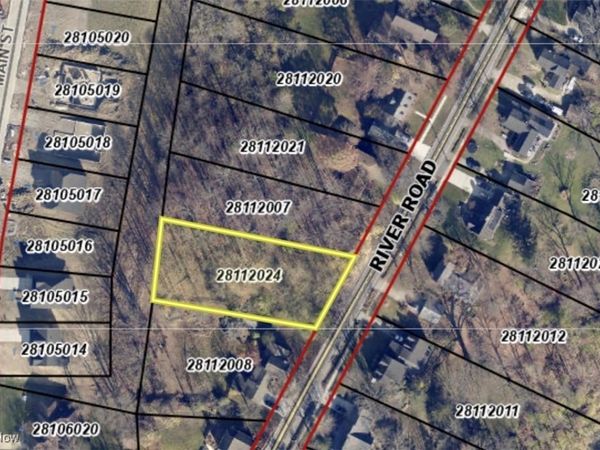281-12-024 River Road, Olmsted Falls, OH 44138