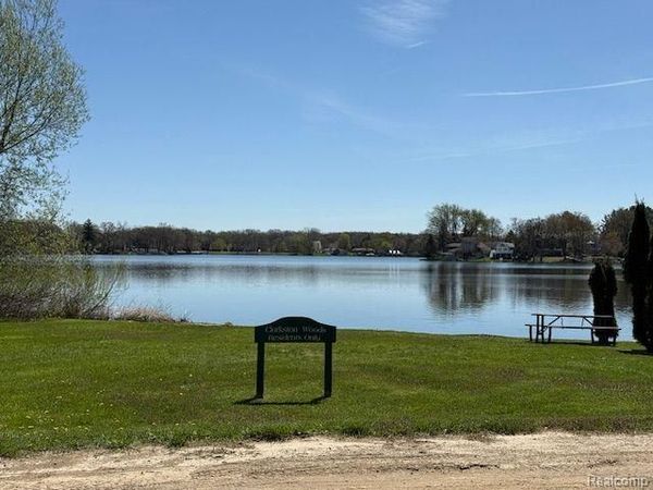 11999 Scenic Valley, Springfield Twp, MI 48350